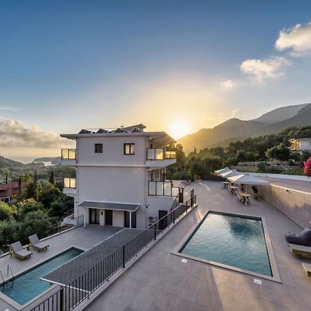 Suites Of Happiness Parga Exterior photo