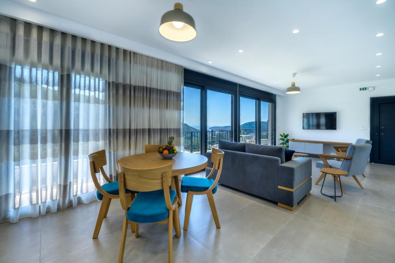 Suites Of Happiness Parga Exterior photo