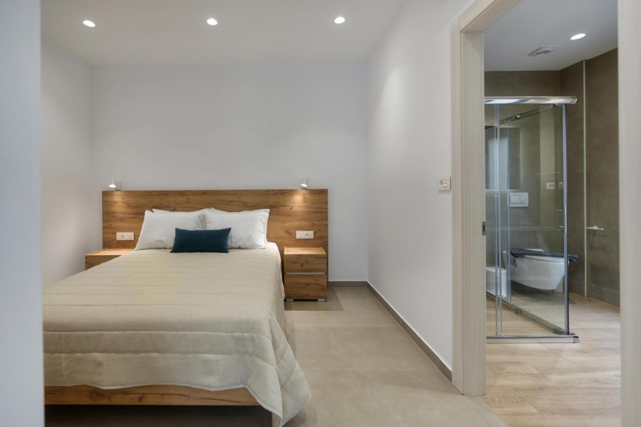 Suites Of Happiness Parga Exterior photo