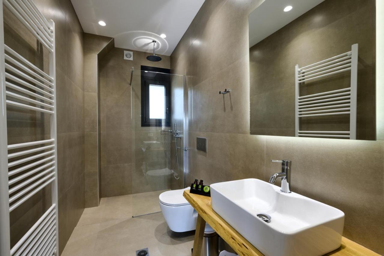 Suites Of Happiness Parga Exterior photo