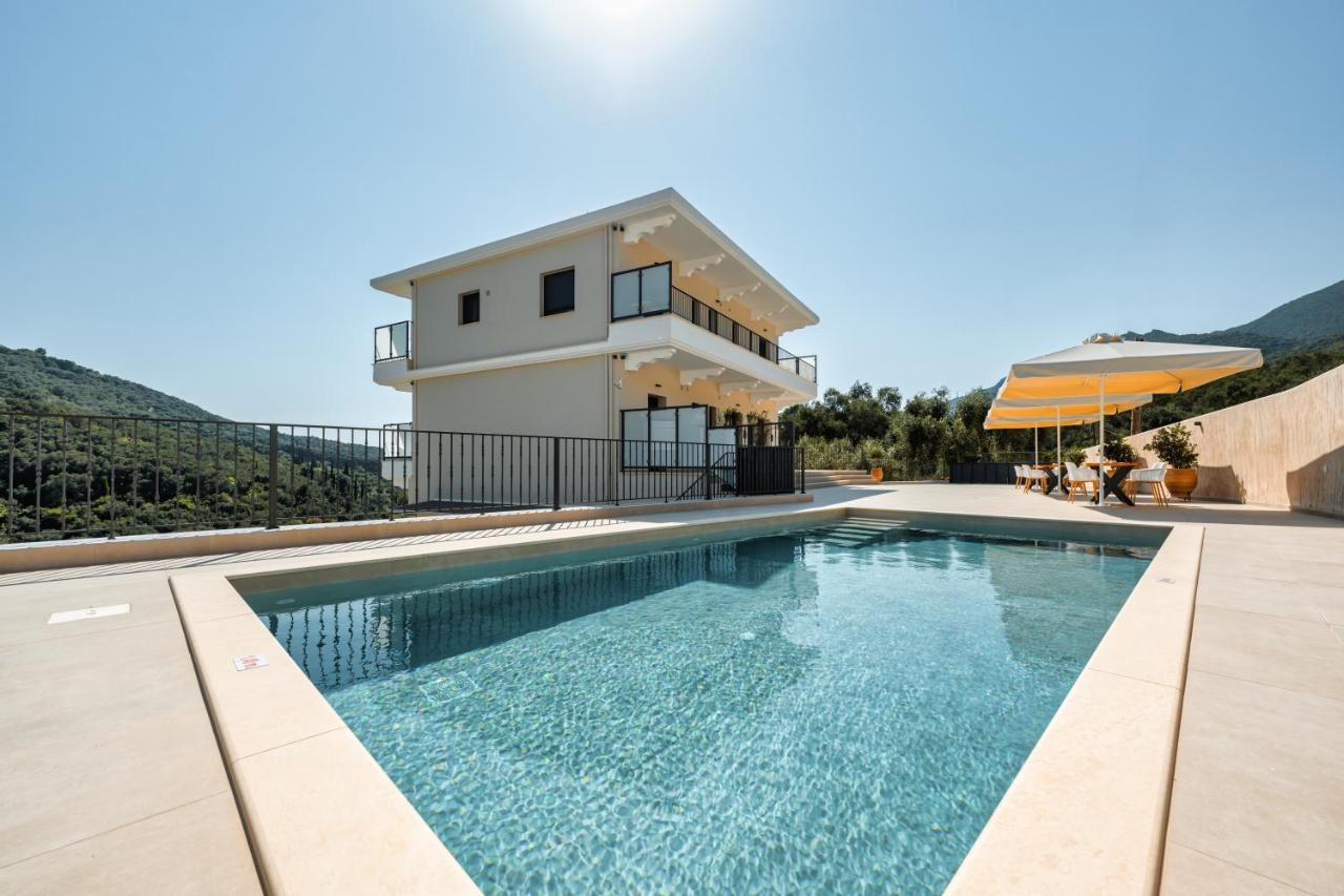 Suites Of Happiness Parga Exterior photo