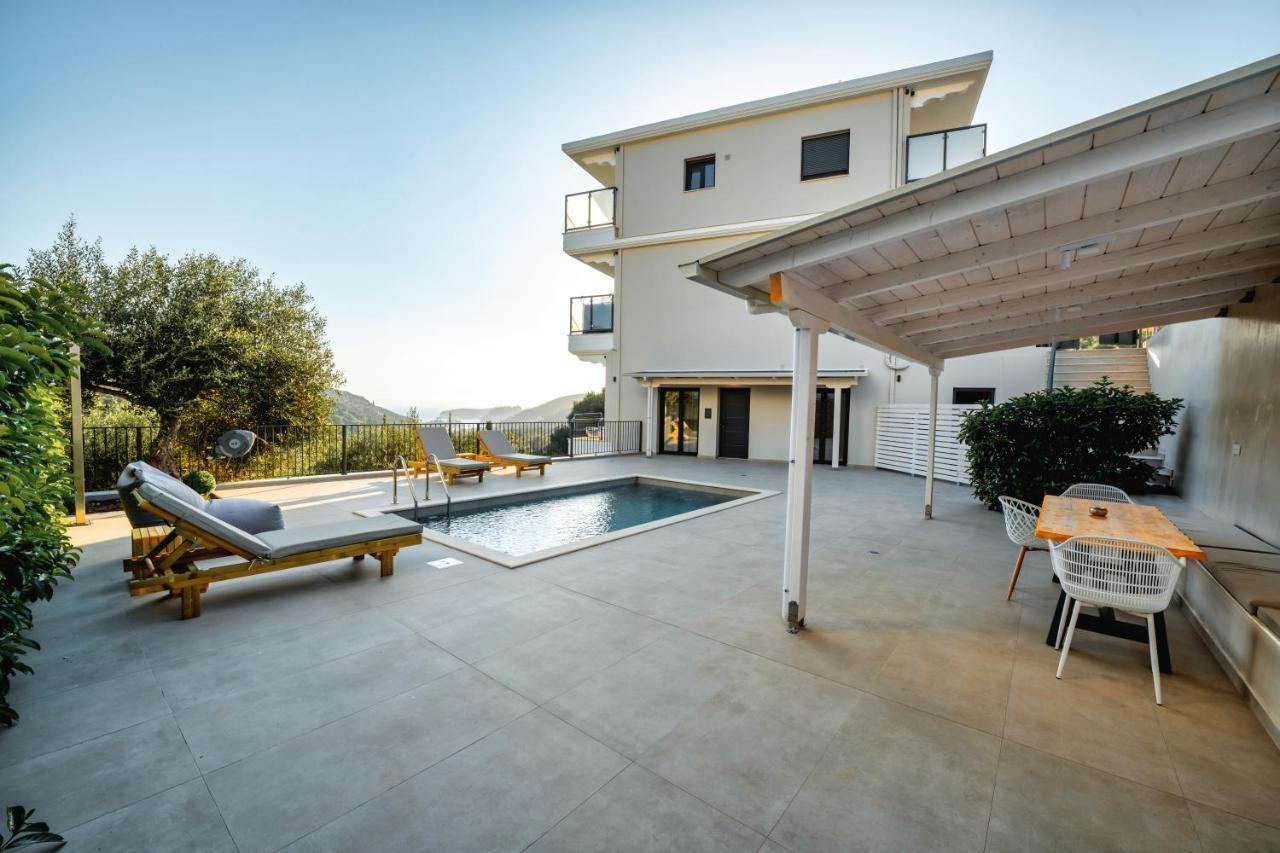 Suites Of Happiness Parga Exterior photo